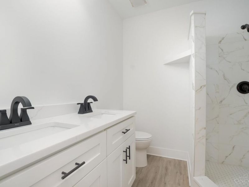 1117 W Seymour Avenue, Springfield Twp., OH 45216 Photo 23