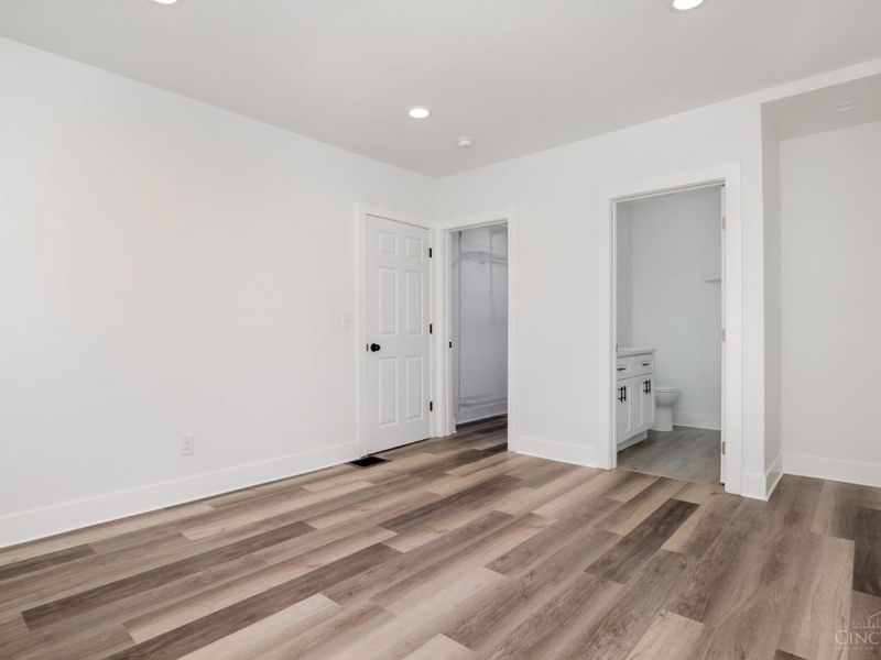 1117 W Seymour Avenue, Springfield Twp., OH 45216 Photo 26