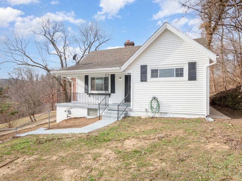 1117 W Seymour Avenue, Springfield Twp., OH 45216 Photo 9