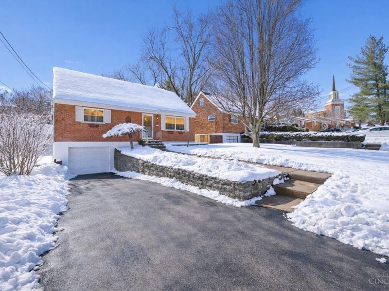 4457 Delhi Road, Cincinnati, OH 45238 Photo 2