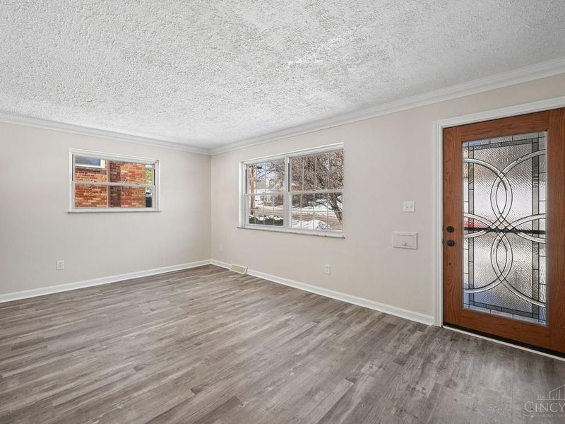 4457 Delhi Road, Cincinnati, OH 45238 Photo 3