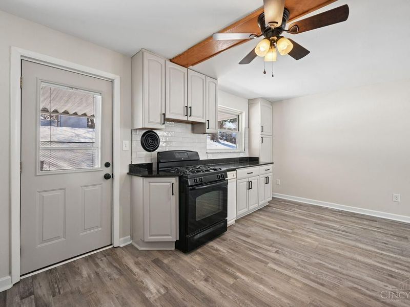 4457 Delhi Road, Cincinnati, OH 45238 Photo 7