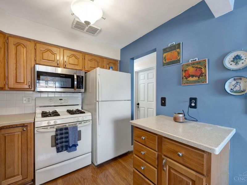 1320 Thurnridge Drive, Reading, OH 45215 Photo 14