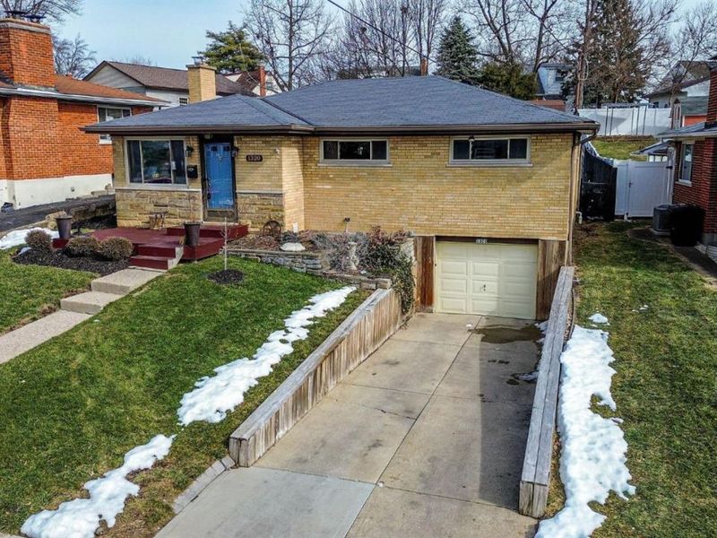 1320 Thurnridge Drive, Reading, OH 45215 Photo 31