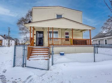 11727 Dyar Street, Hamtramck, MI 48212