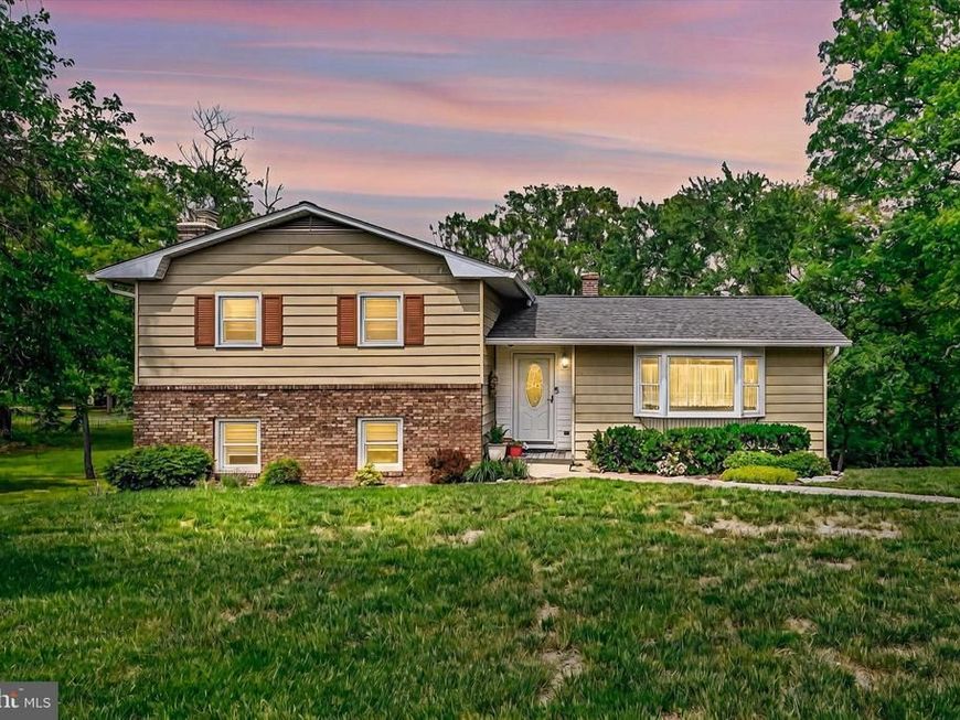 1202 Hillcreek Road, Pasadena, MD 21122 Main Photo