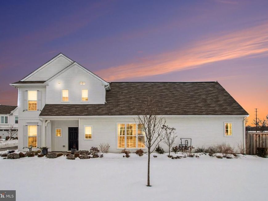 1313 Carnegie Way, Mechanicsburg, PA 17055 Main Photo