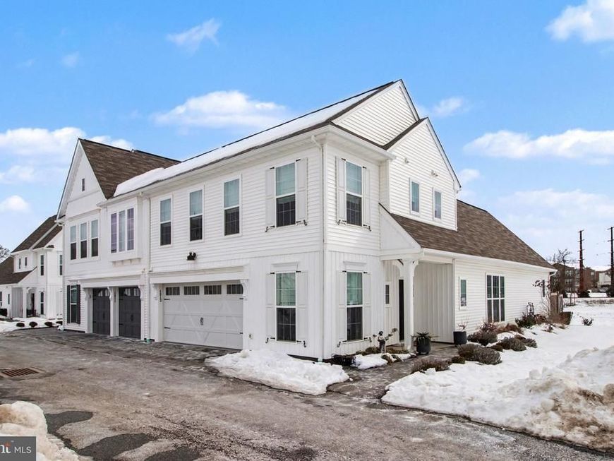 1313 Carnegie Way, Mechanicsburg, PA 17055 Main Photo