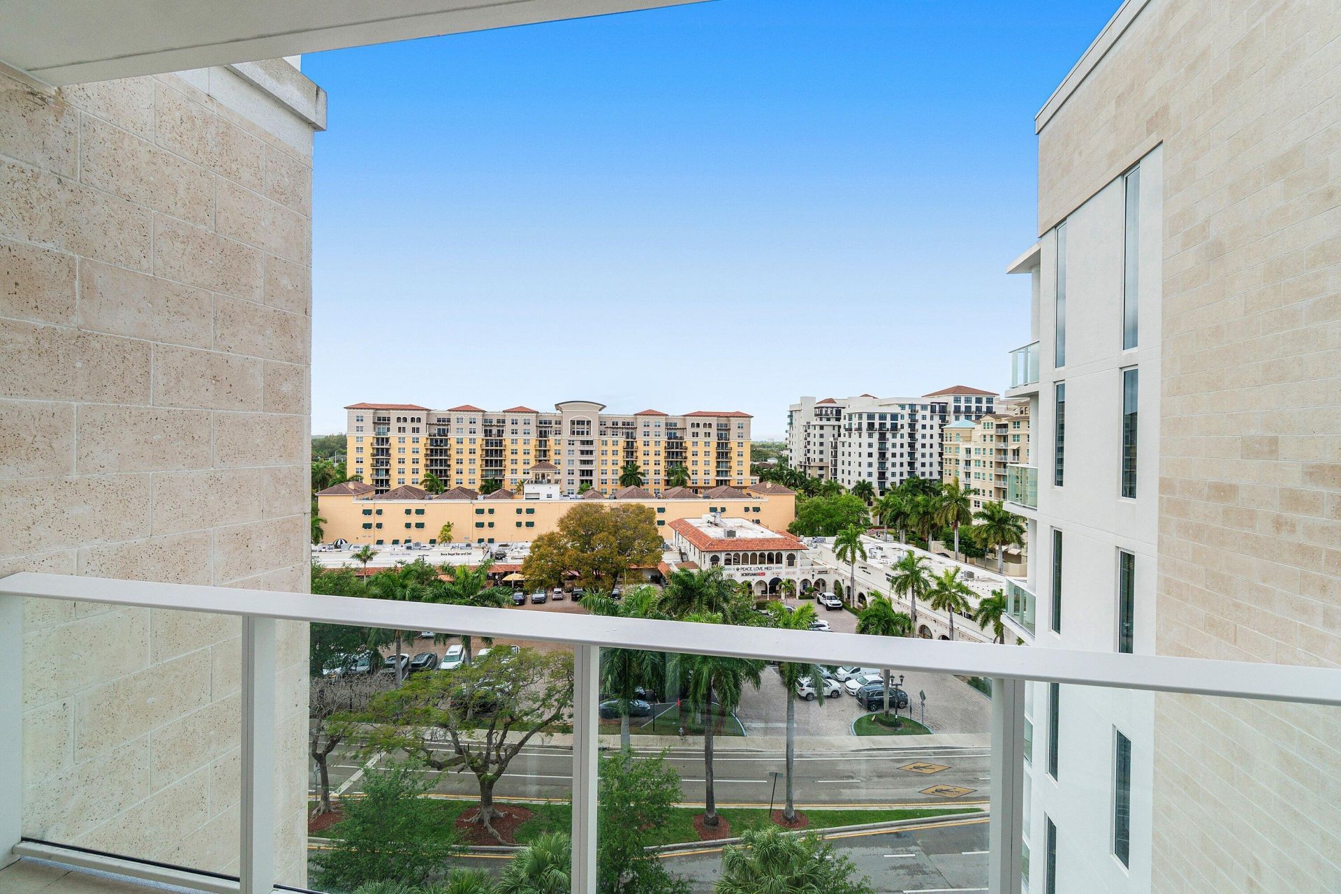 200 SE Mizner Boulevard, Unit 810, Boca Raton, FL 33432 Photo