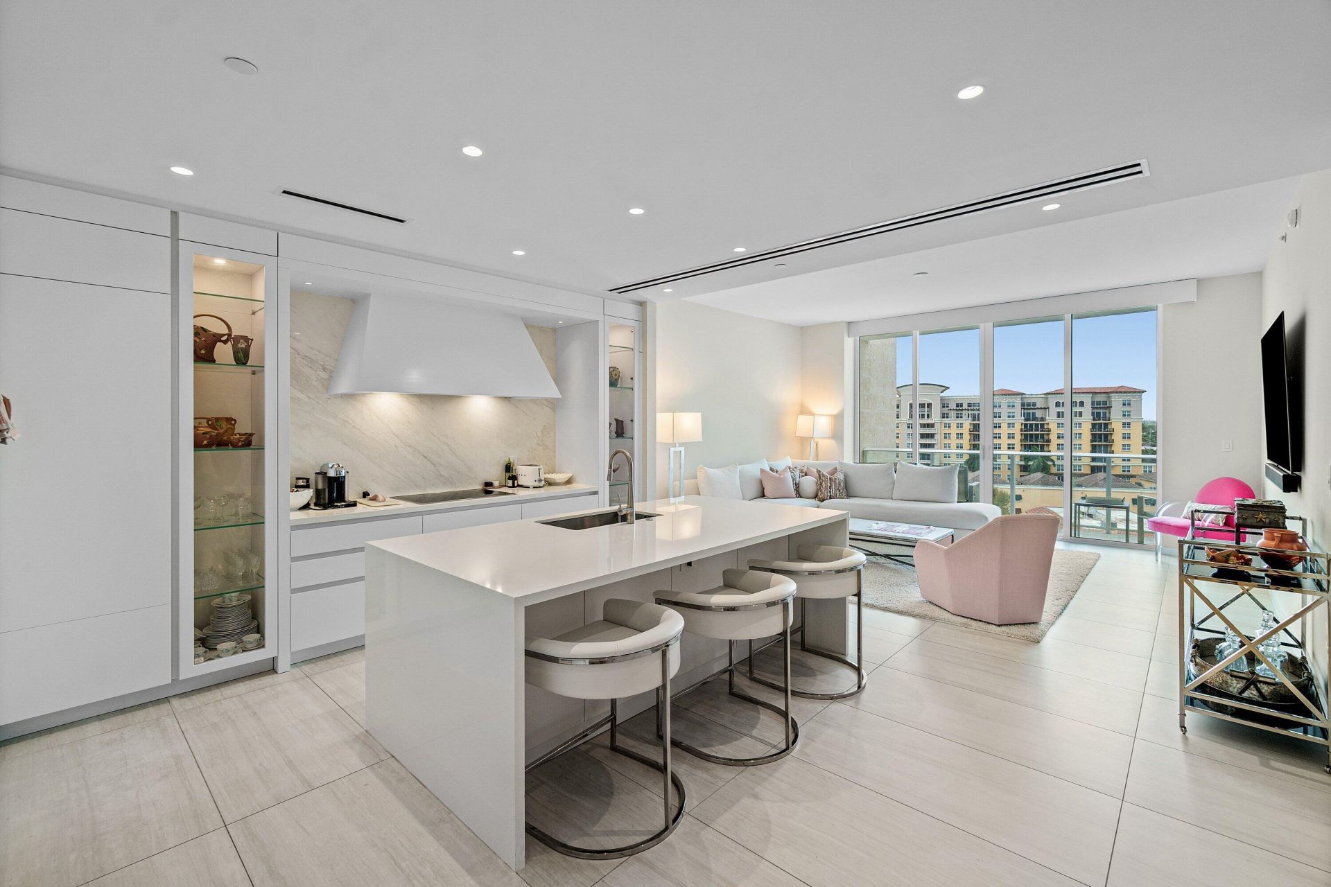 200 SE Mizner Boulevard, Unit 810, Boca Raton, FL 33432 Photo