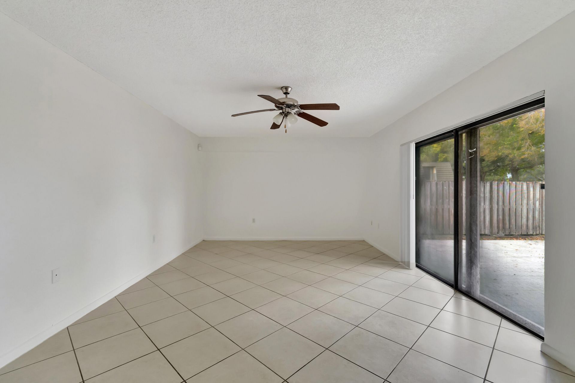 311 3rd Way, West Palm Beach, FL 33407 Photo