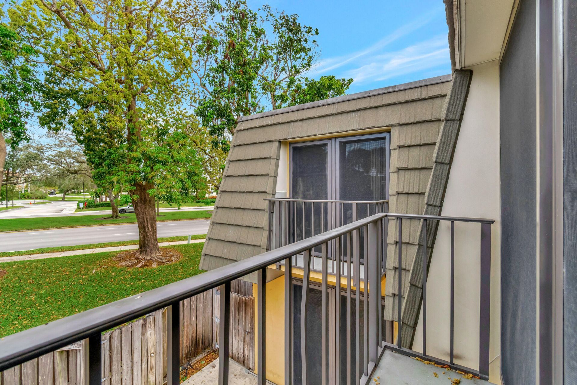 311 3rd Way, West Palm Beach, FL 33407 Photo