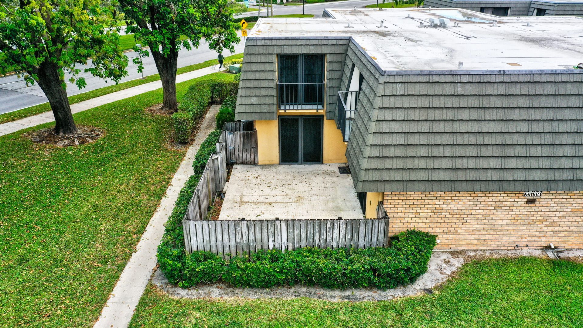 311 3rd Way, West Palm Beach, FL 33407 Photo