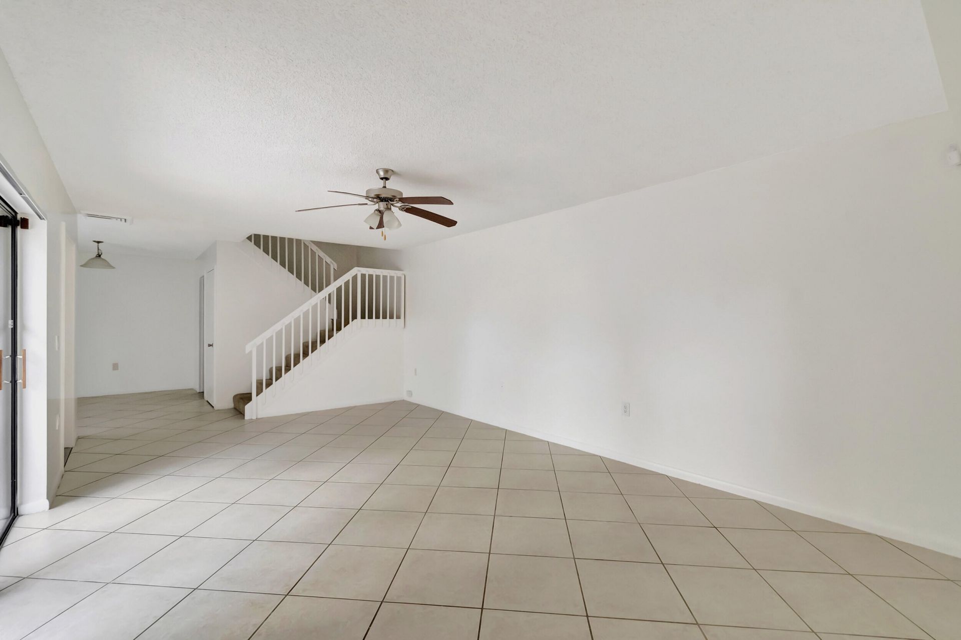 311 3rd Way, West Palm Beach, FL 33407 Photo