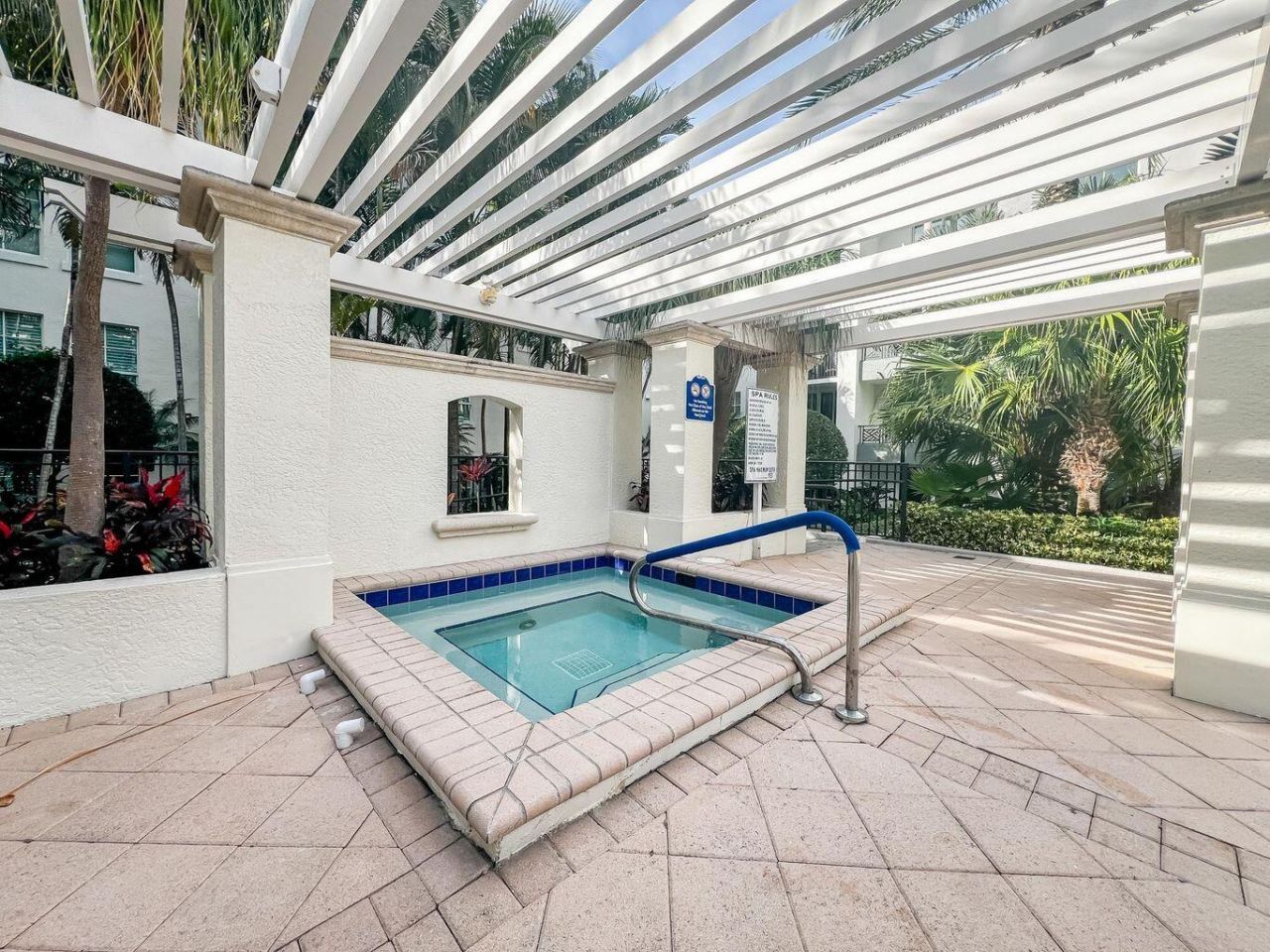 600 S Dixie Highway, Unit 254, West Palm Beach, FL 33401 Photo