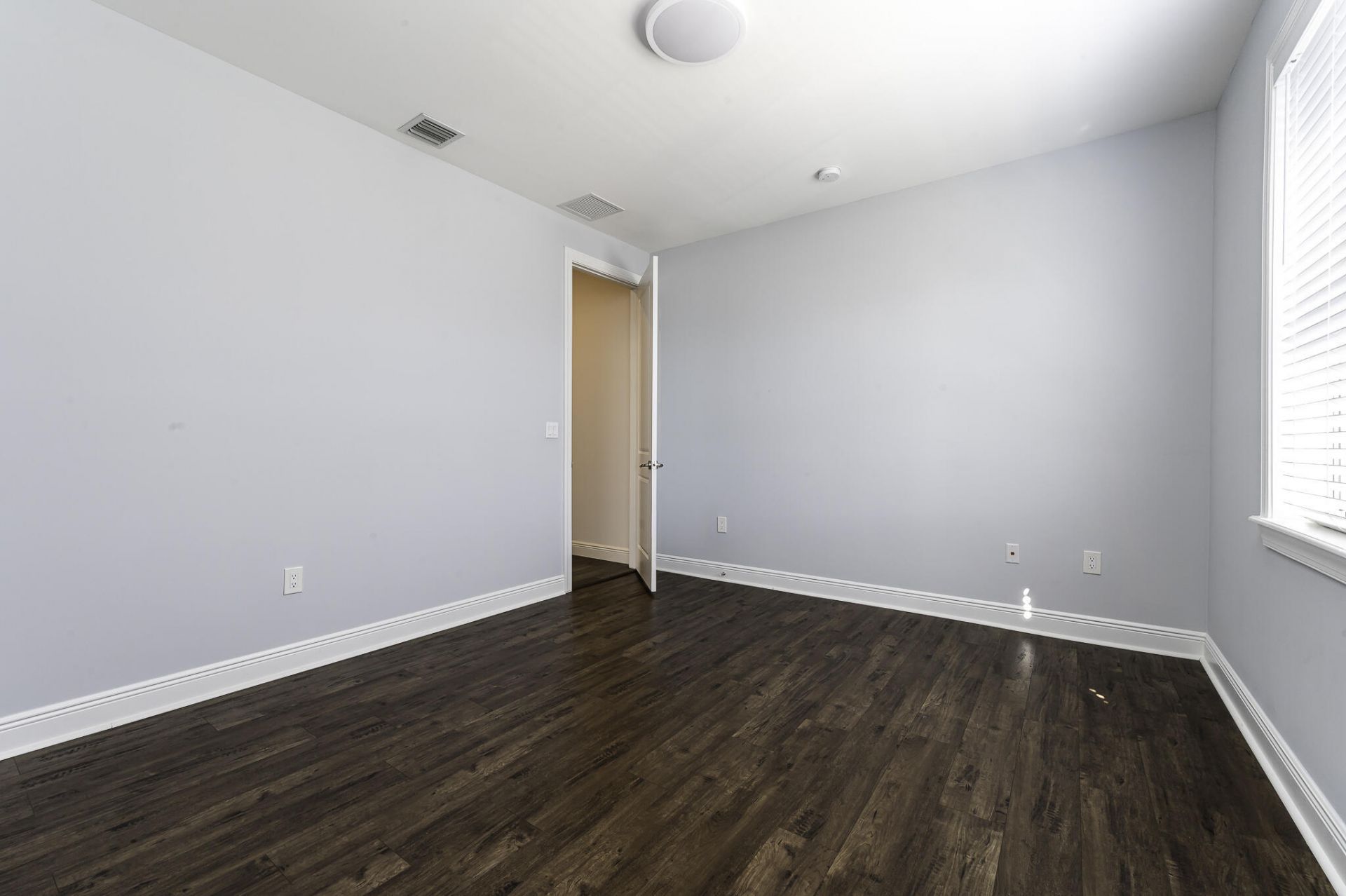 1031 NE 13th Avenue, Fort Lauderdale, FL 33304 Photo