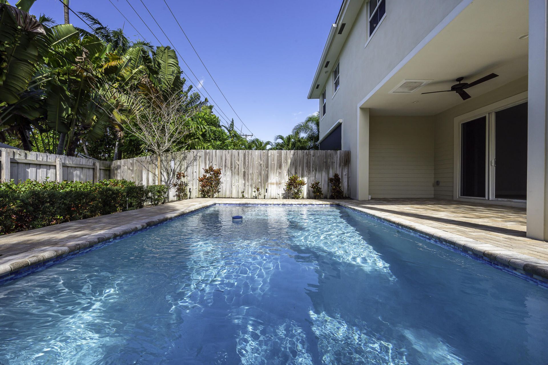 1031 NE 13th Avenue, Fort Lauderdale, FL 33304 Photo