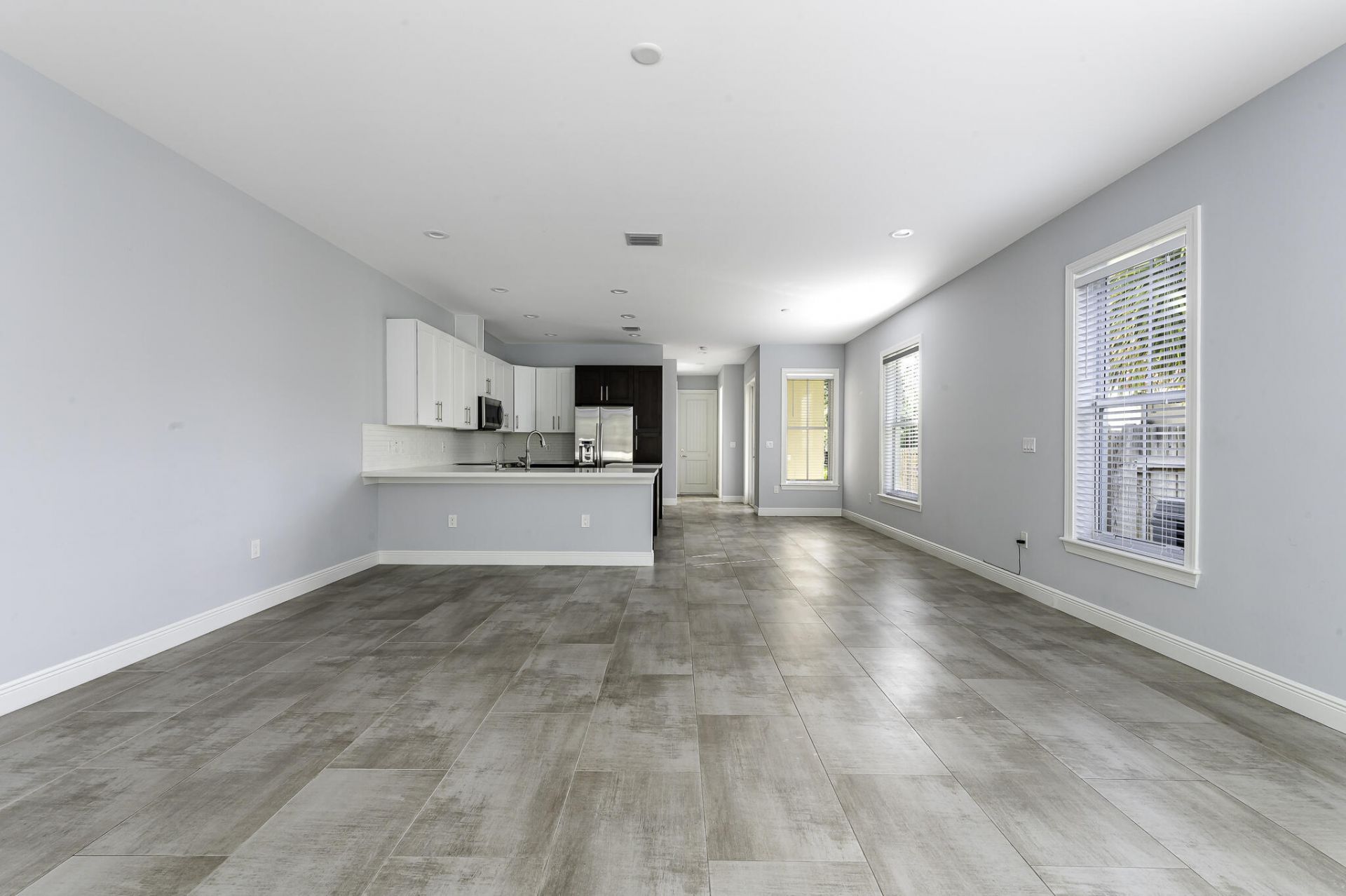 1031 NE 13th Avenue, Fort Lauderdale, FL 33304 Photo