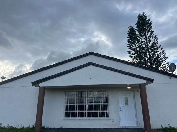 17922 NW 40th Court, Unit 17922, Miami Gardens, FL 33055