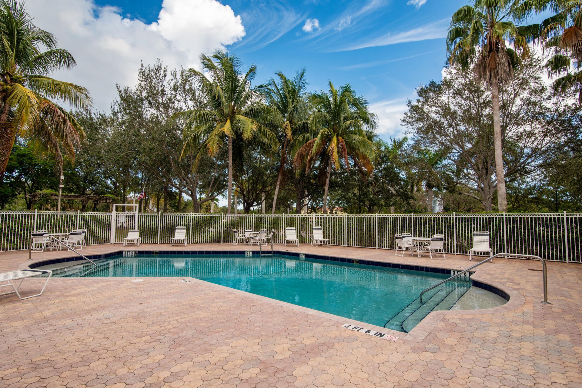 51 SE Sedona Circle, Unit 203, Stuart, FL 34994 Photo