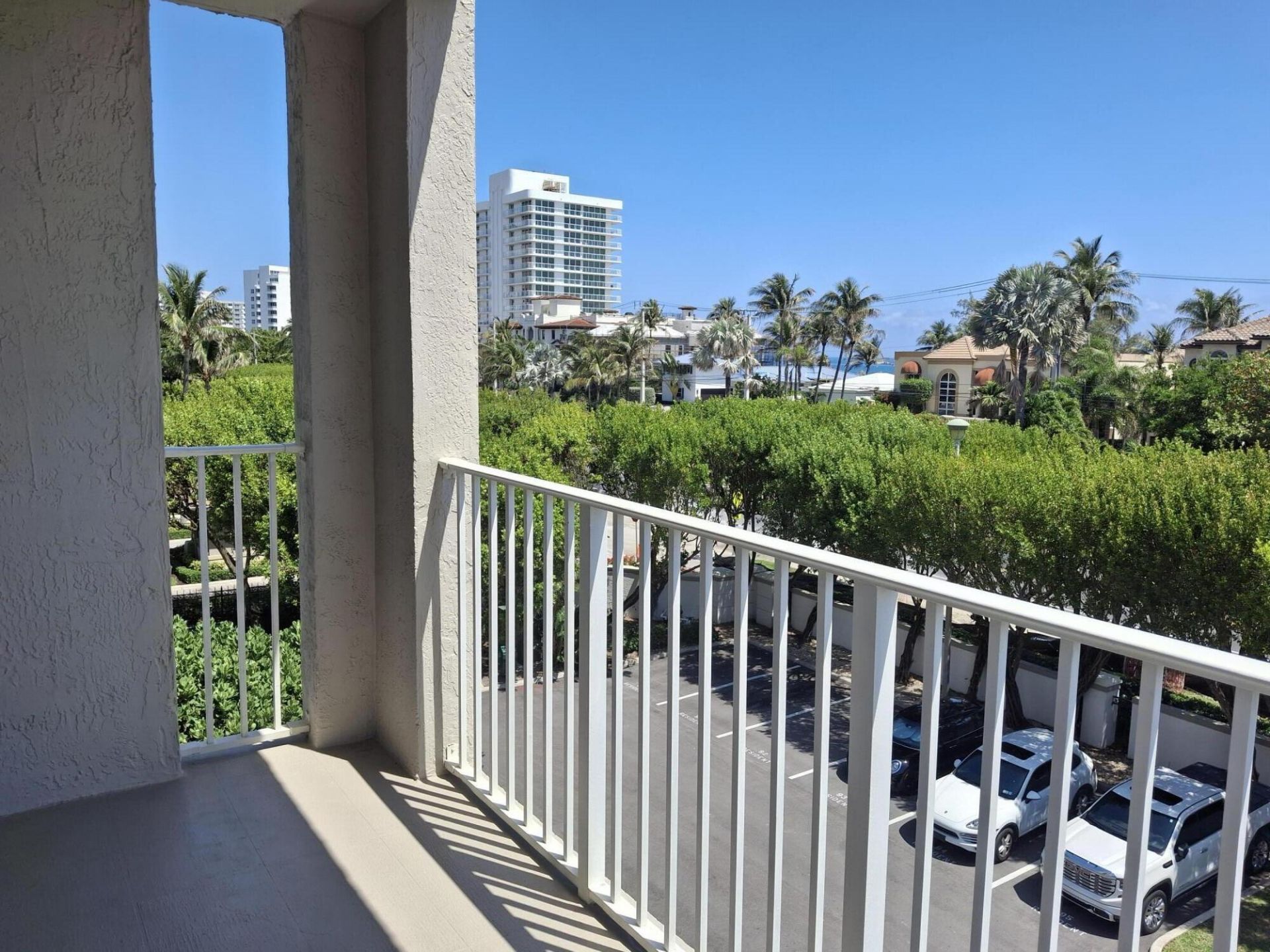 3606 S Ocean Boulevard, Unit 402, Highland Beach, FL 33487 Photo