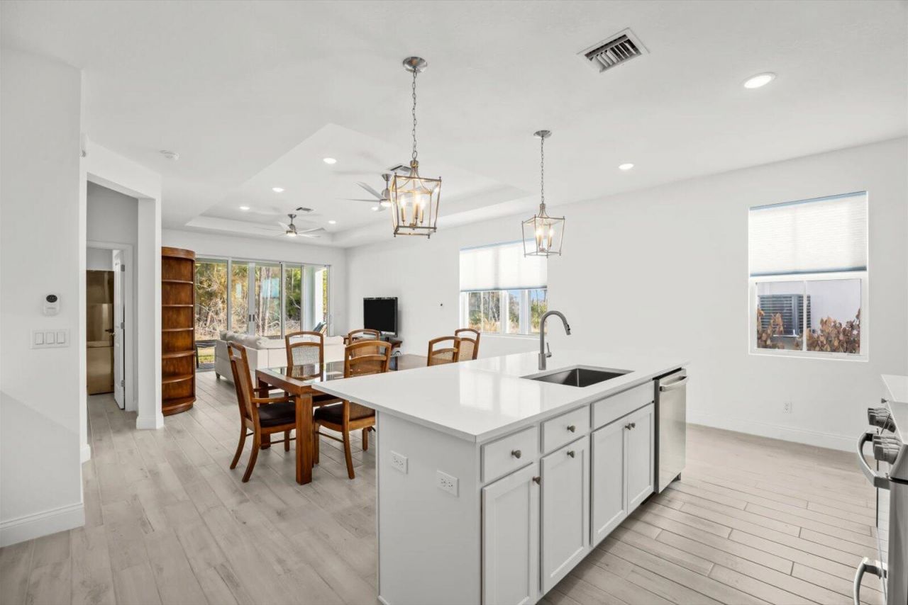 10139 NW Dreamweaver Road, Port Saint Lucie, FL 34987 Photo