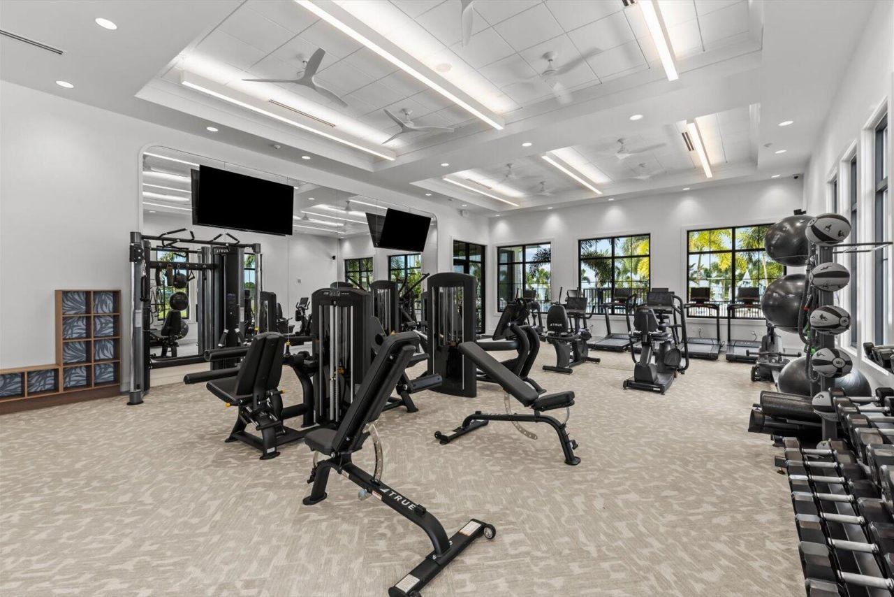 10139 NW Dreamweaver Road, Port Saint Lucie, FL 34987 Photo