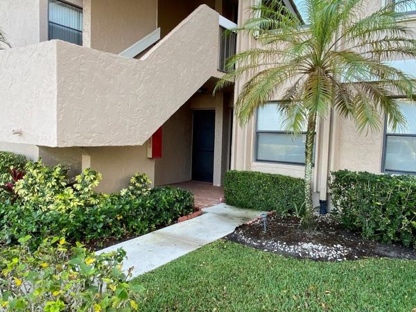 12962 Briarlake Drive, Unit 103, Palm Beach Gardens, FL 33418