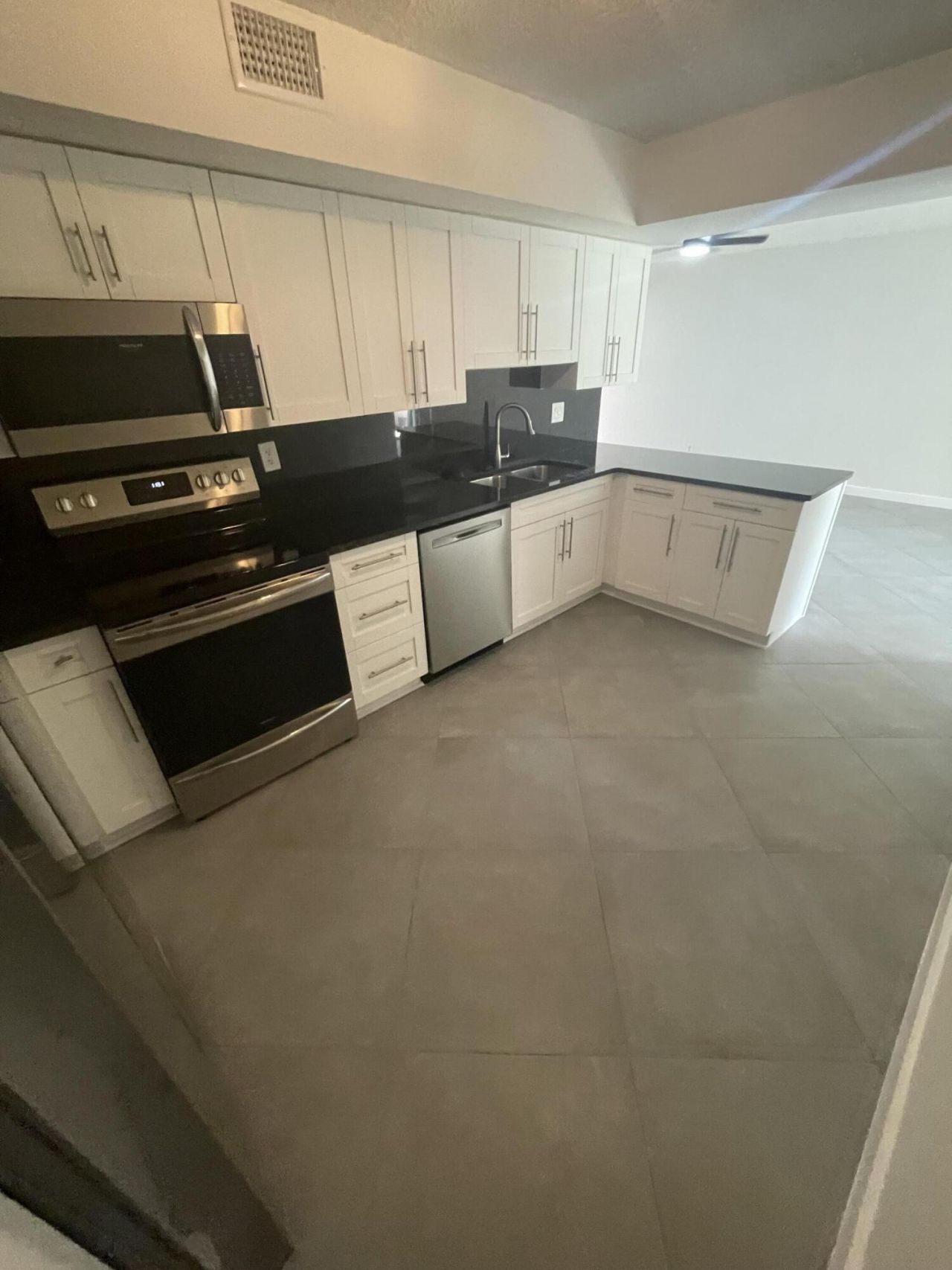 3355 Jaywood Terrace, Unit J113, Boca Raton, FL 33431 Photo