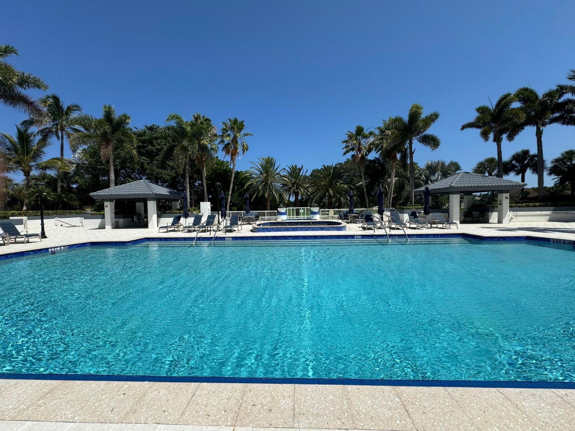 550 SE Mizner Boulevard, Unit B501, Boca Raton, FL 33432 Photo