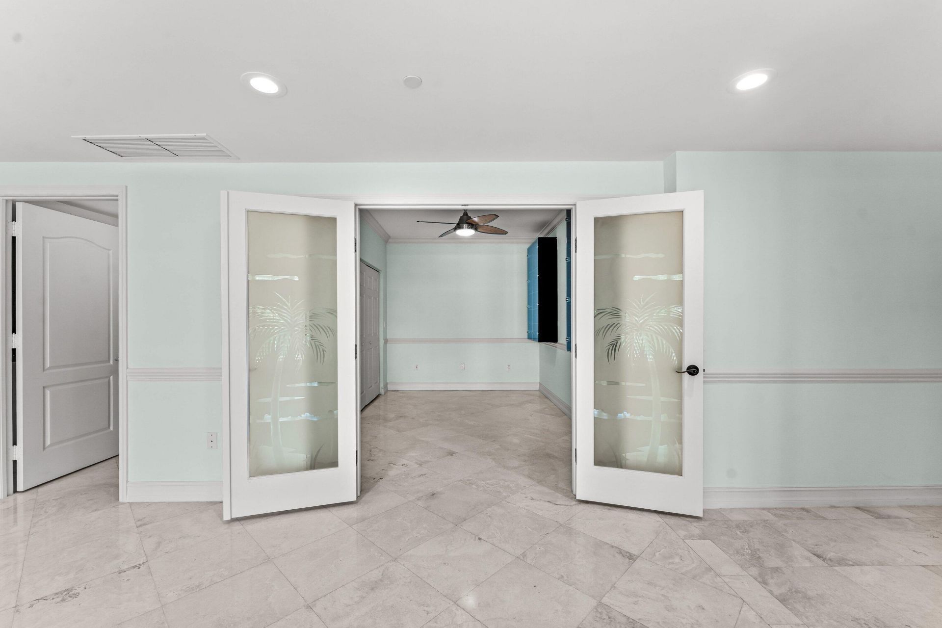 550 SE Mizner Boulevard, Unit B501, Boca Raton, FL 33432 Photo