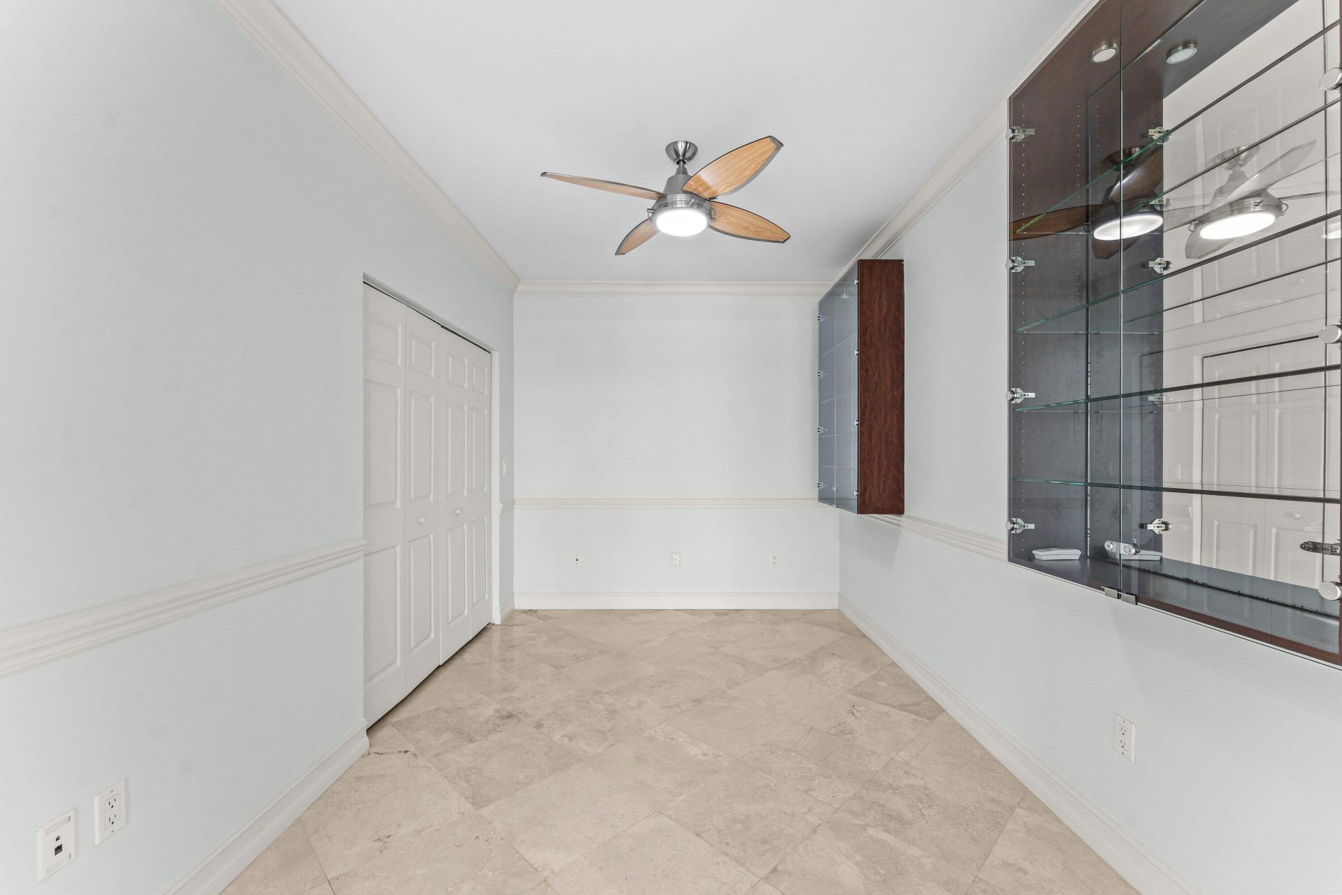 550 SE Mizner Boulevard, Unit B501, Boca Raton, FL 33432 Photo