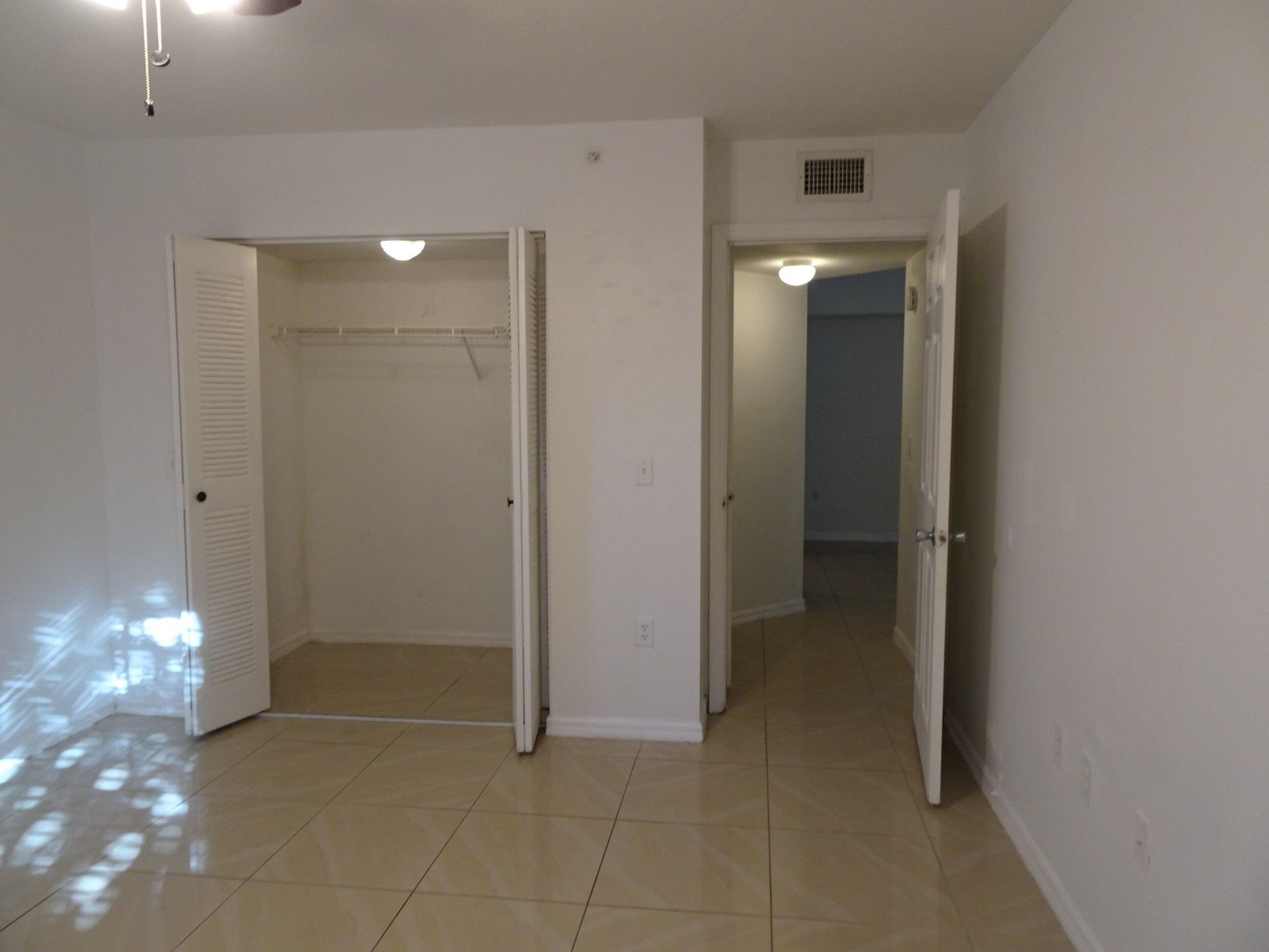 4241 San Marino Boulevard, Unit 208, West Palm Beach, FL 33409 Photo