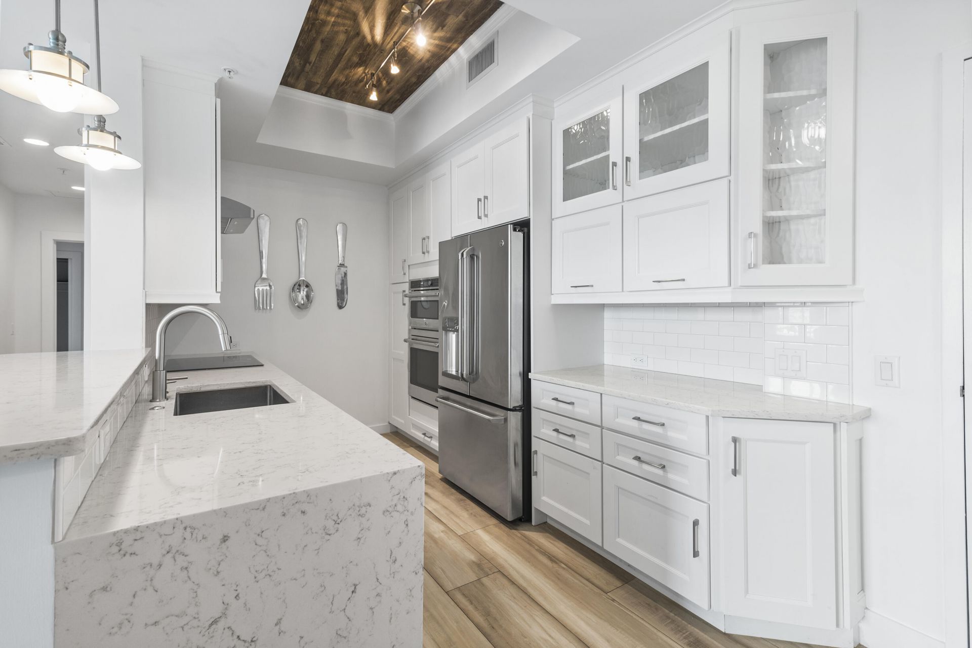 410 Evernia Street, Unit 807, West Palm Beach, FL 33401 Photo