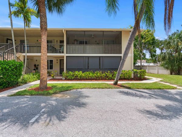 6560 Chasewood Drive, Unit D, Jupiter, FL 33458