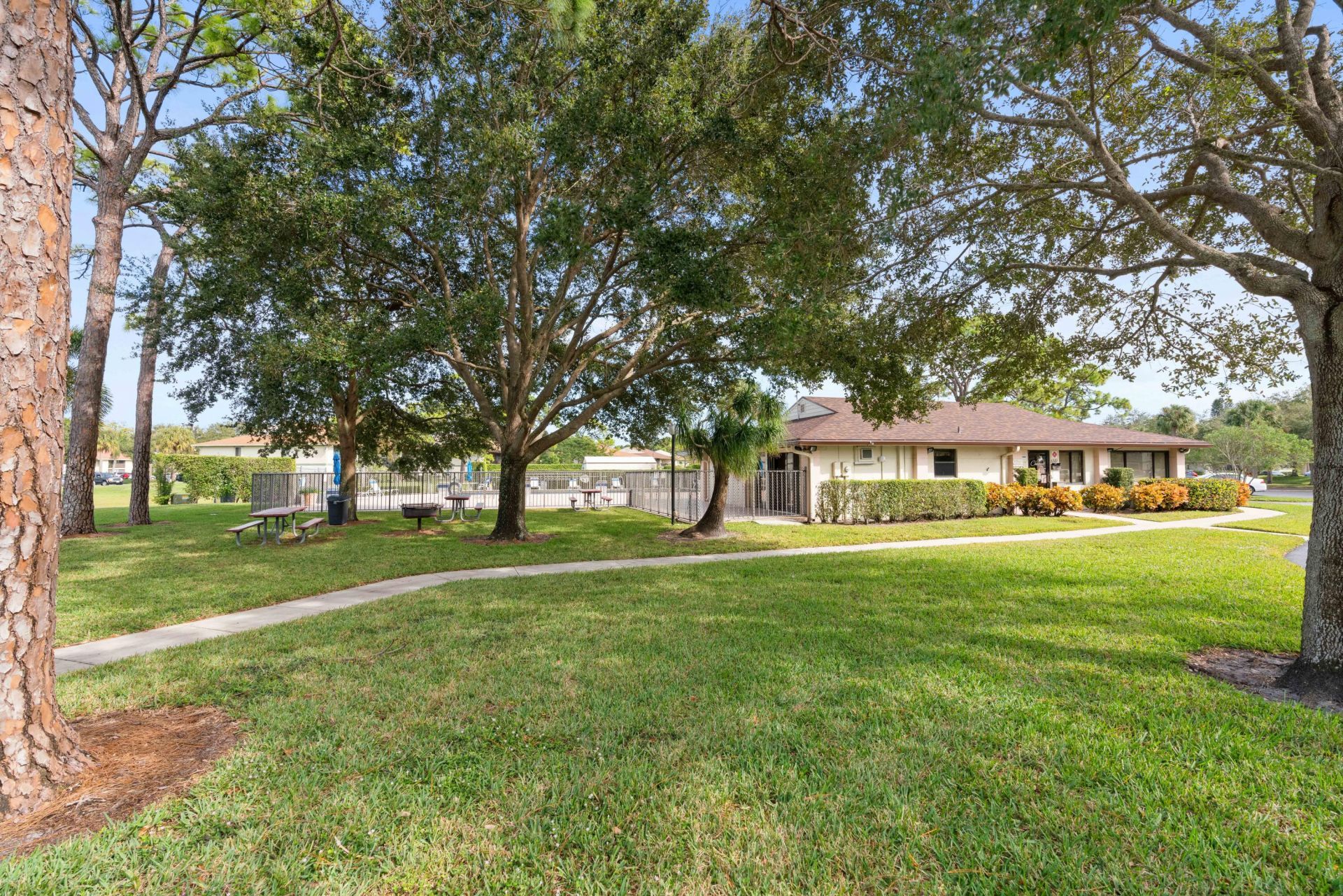 6560 Chasewood Drive, Unit D, Jupiter, FL 33458 Photo