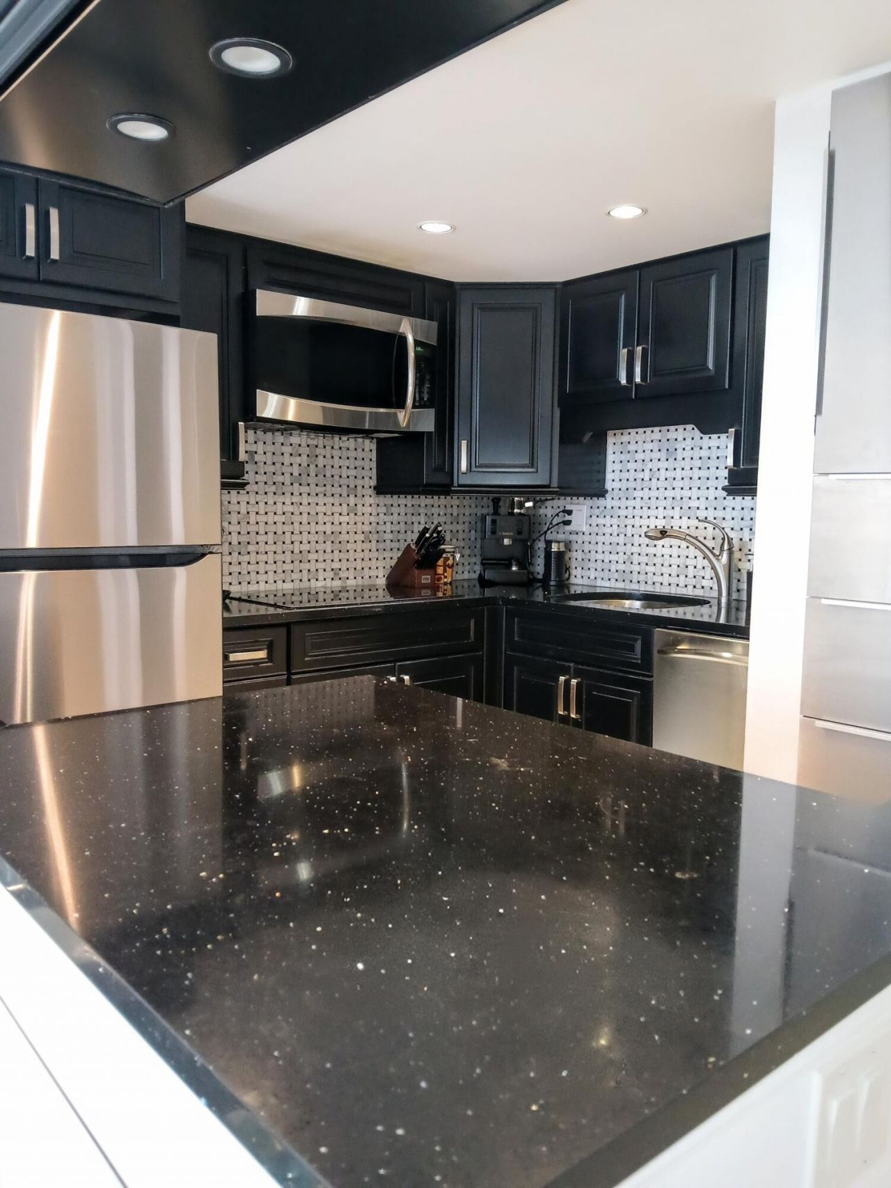 1830 Embassy Drive, Unit 121, West Palm Beach, FL 33401 Photo