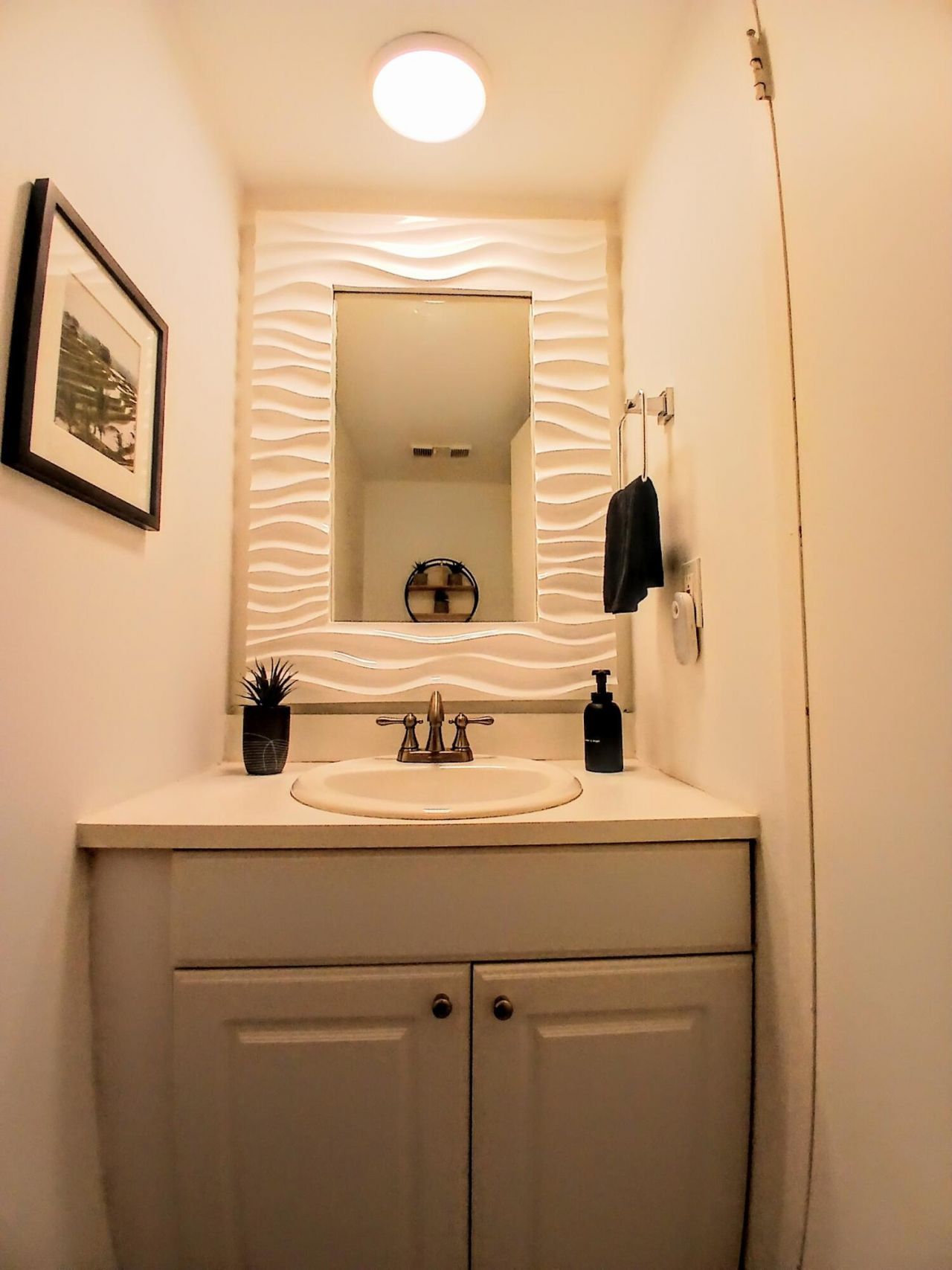 1830 Embassy Drive, Unit 121, West Palm Beach, FL 33401 Photo