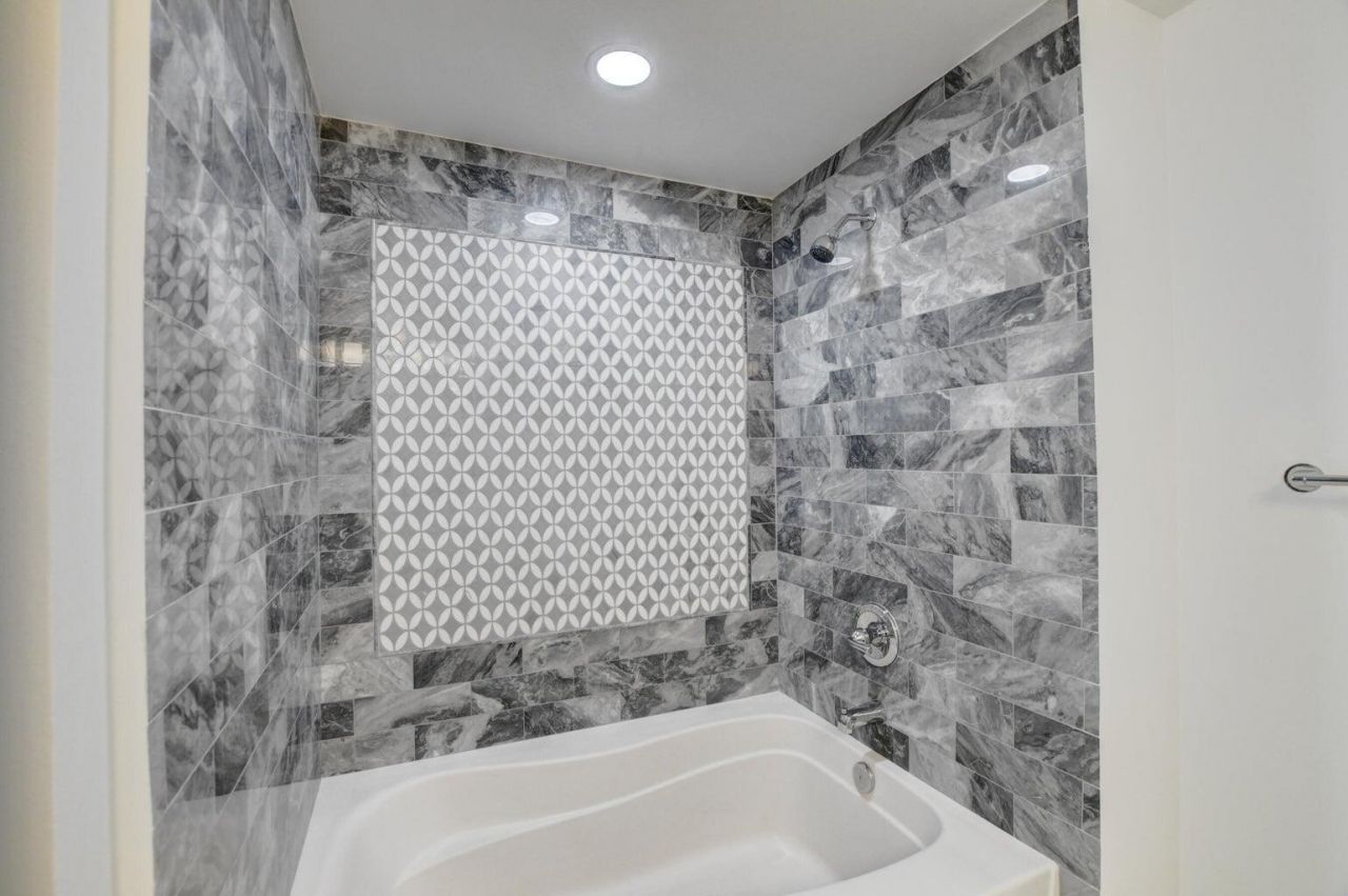 700 E Boynton Beach Boulevard, Unit 403, Boynton Beach, FL 33435 Photo