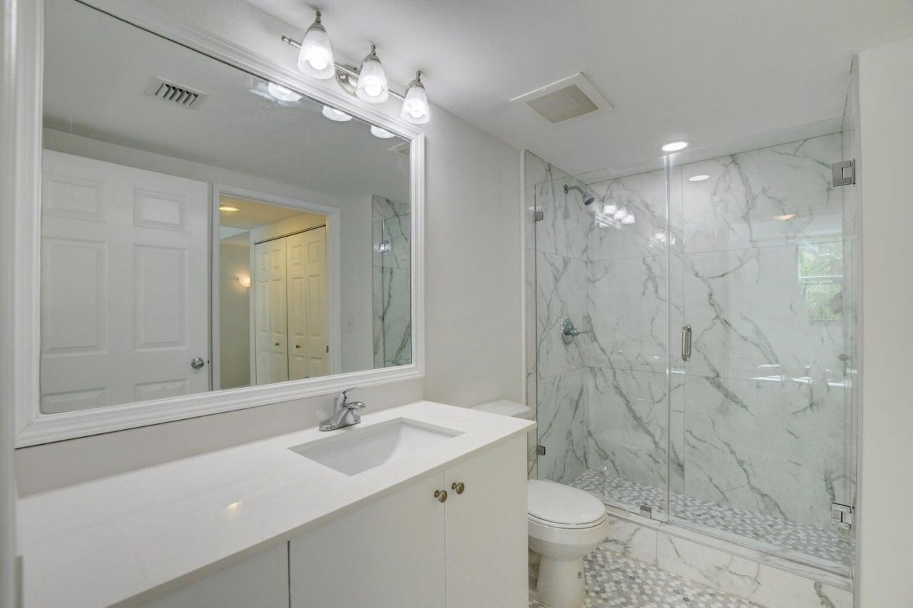700 E Boynton Beach Boulevard, Unit 403, Boynton Beach, FL 33435 Photo