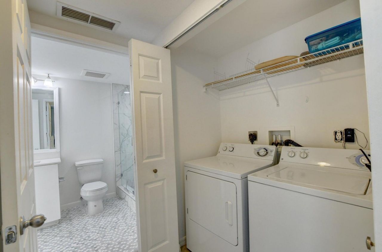 700 E Boynton Beach Boulevard, Unit 403, Boynton Beach, FL 33435 Photo