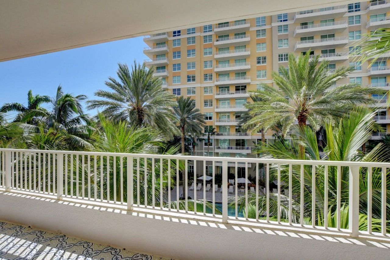 700 E Boynton Beach Boulevard, Unit 403, Boynton Beach, FL 33435 Photo