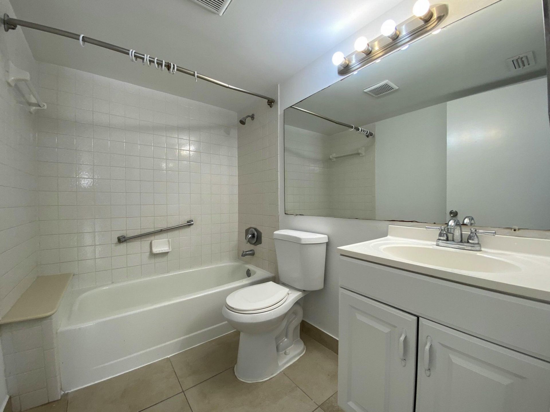 3744 Savoy Lane, Unit B2, West Palm Beach, FL 33417 Photo