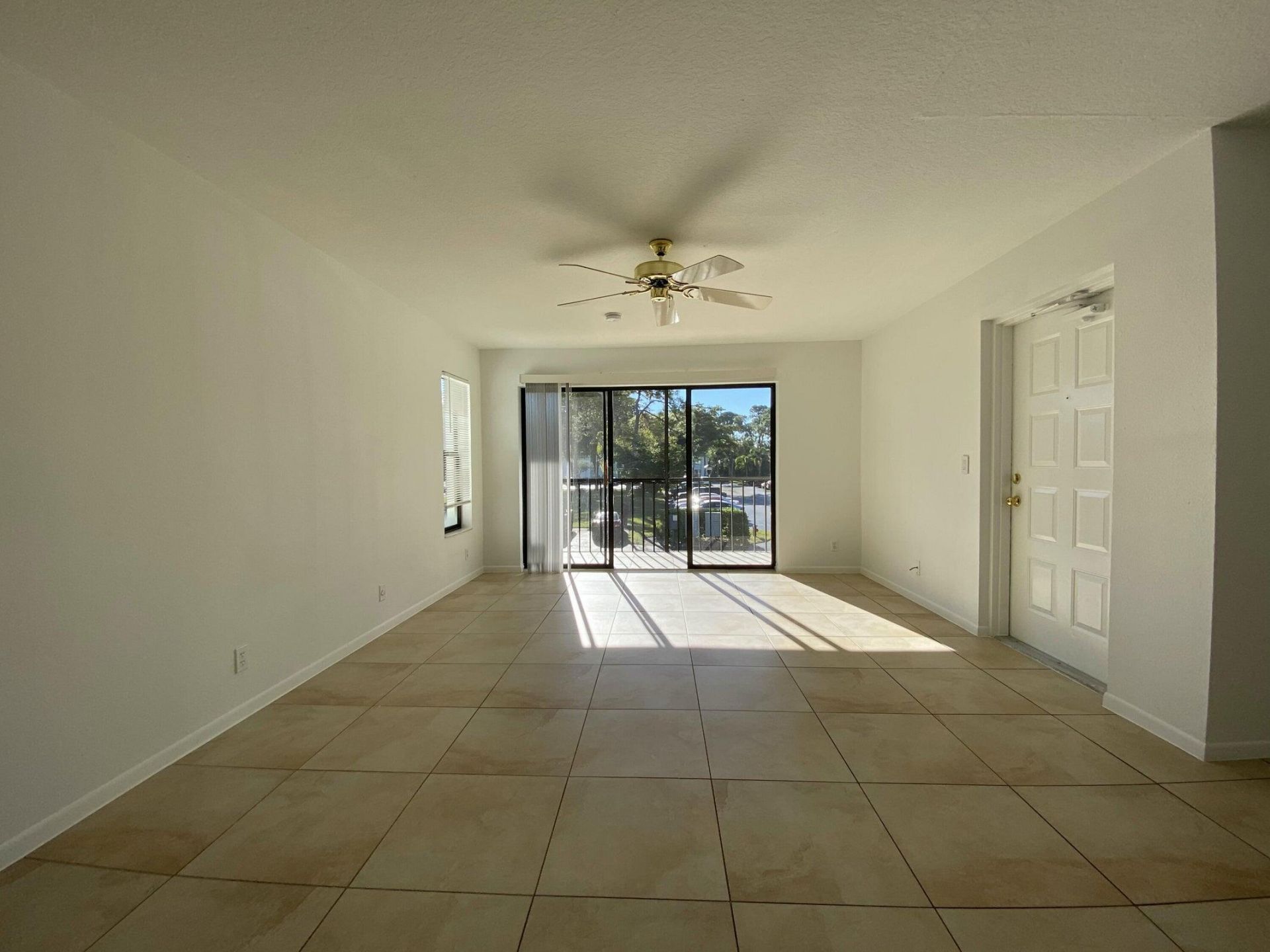 3744 Savoy Lane, Unit B2, West Palm Beach, FL 33417 Photo