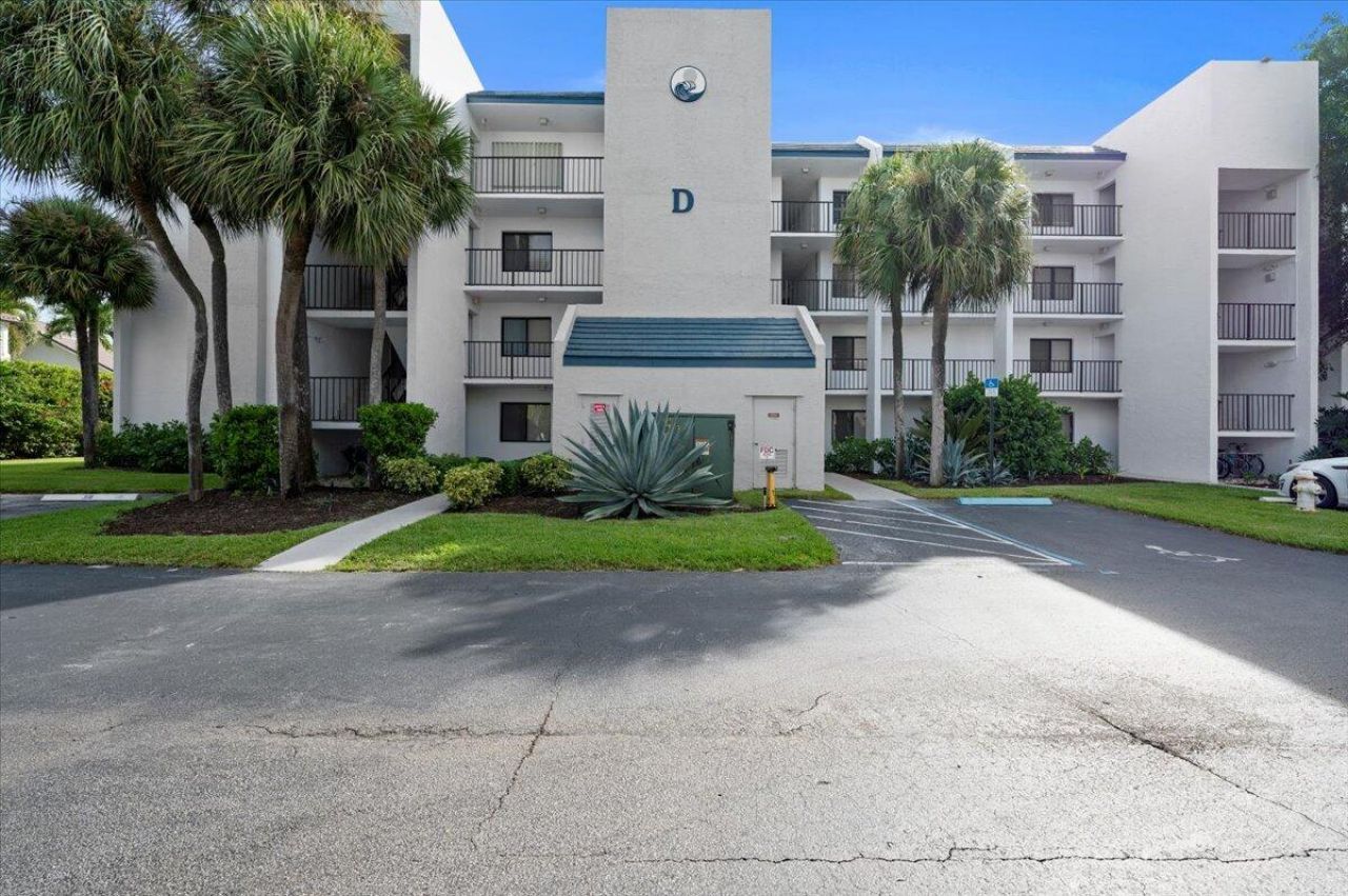 1605 S Us Highway 1, Unit D404, Jupiter, FL 33477 Photo
