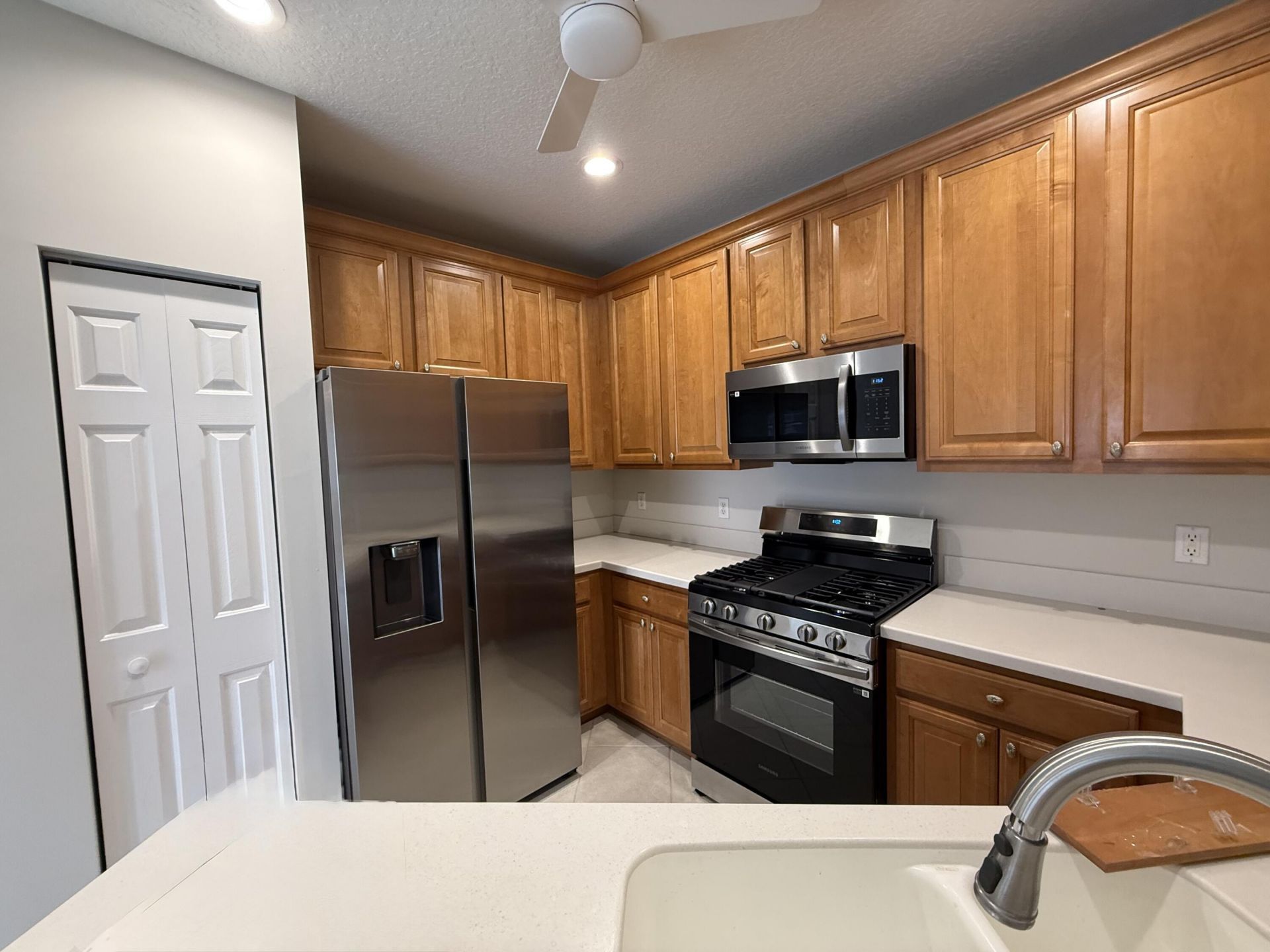 233 Evergrene Parkway, Palm Beach Gardens, FL 33410 Photo