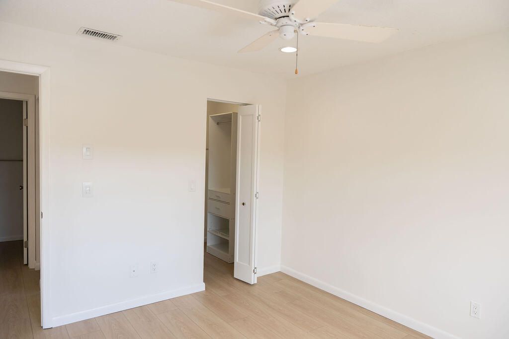 602 Pine Crest Circle, Unit B, Jupiter, FL 33458 Photo