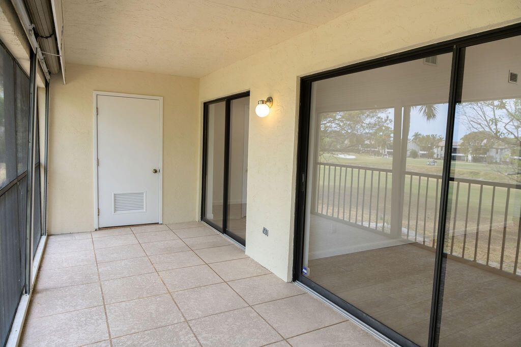 602 Pine Crest Circle, Unit B, Jupiter, FL 33458 Photo