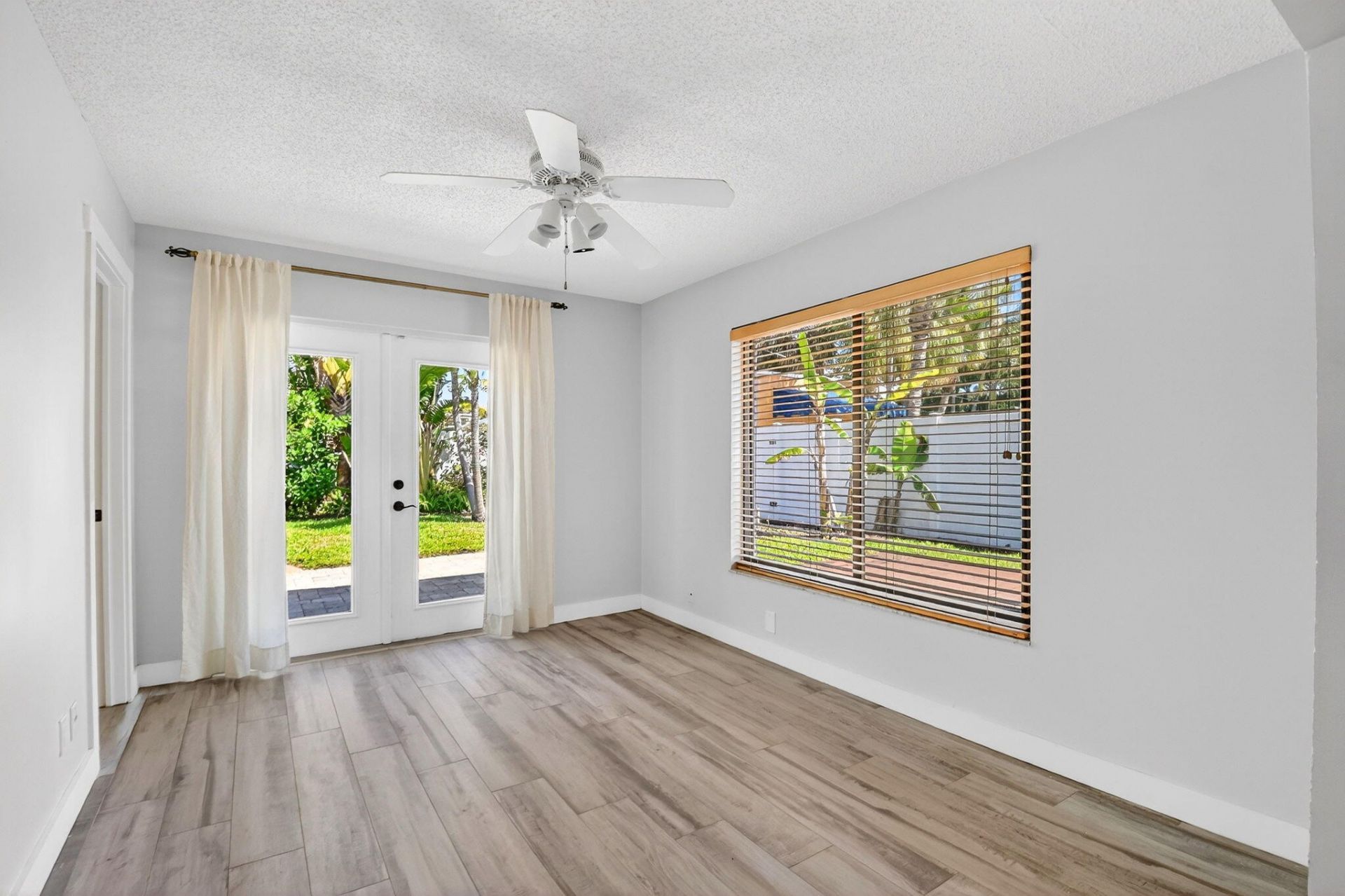 212 Dartmouth Drive, Lake Worth Beach, FL 33460 Photo