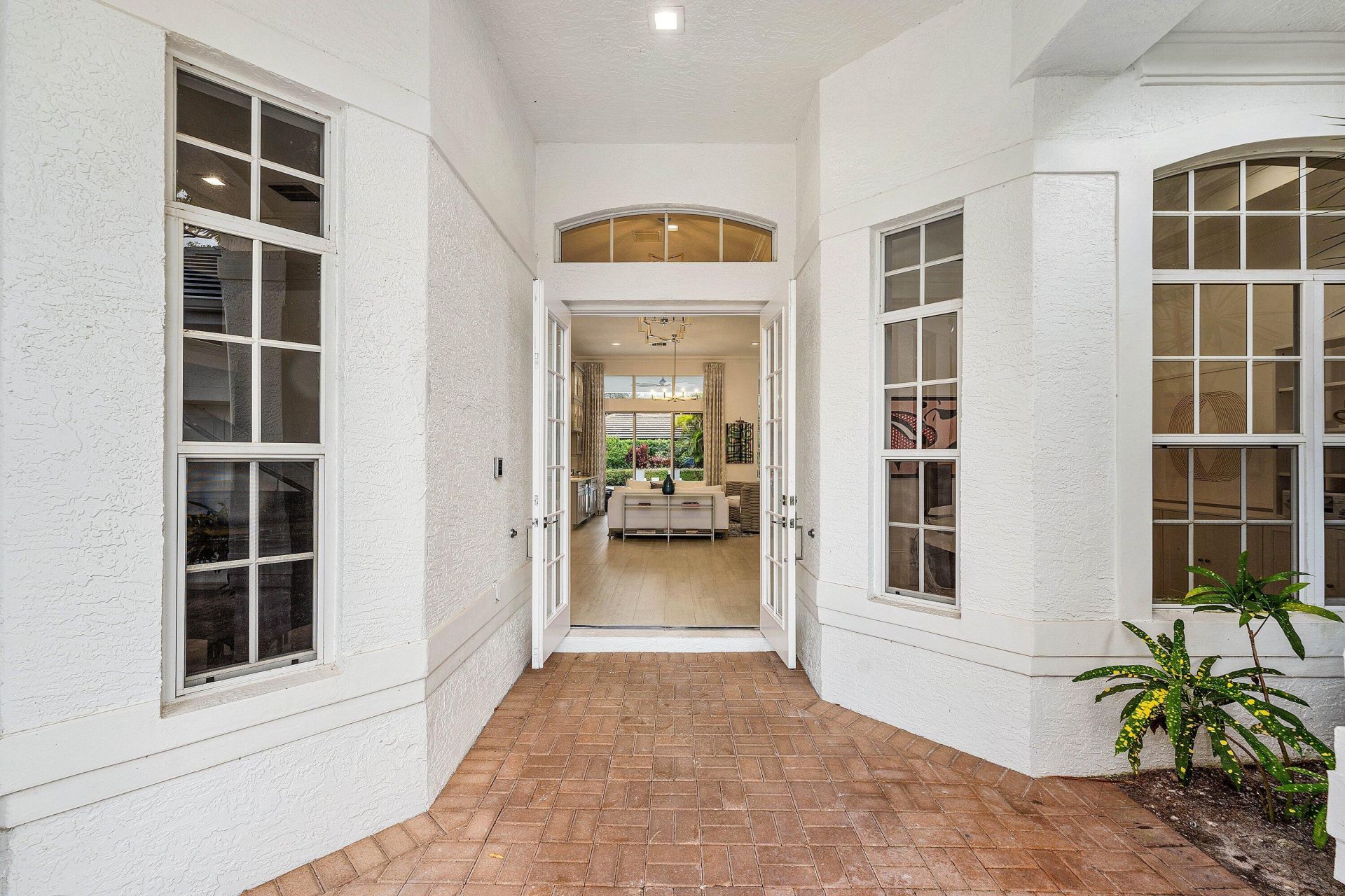 132 Pembroke Drive, Palm Beach Gardens, FL 33418 Photo